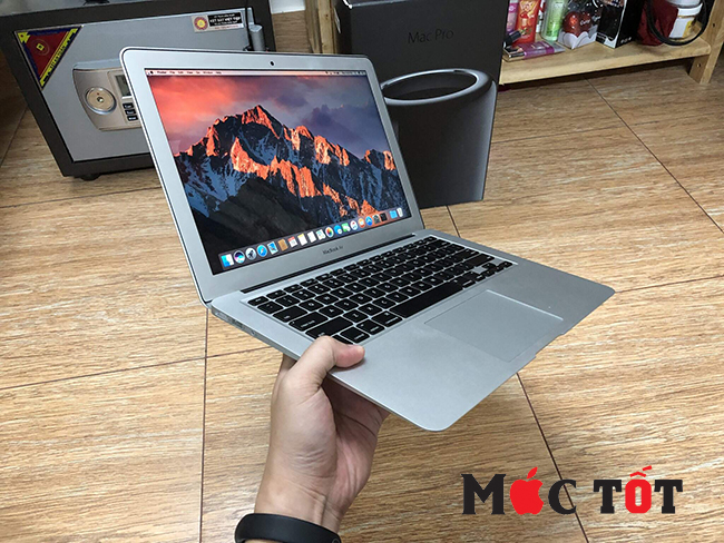 Review: Laptop Macbook 2018 (Pro, Air) cũ Giá rẻ. bảo hành 6 tháng tại Hà Nội
