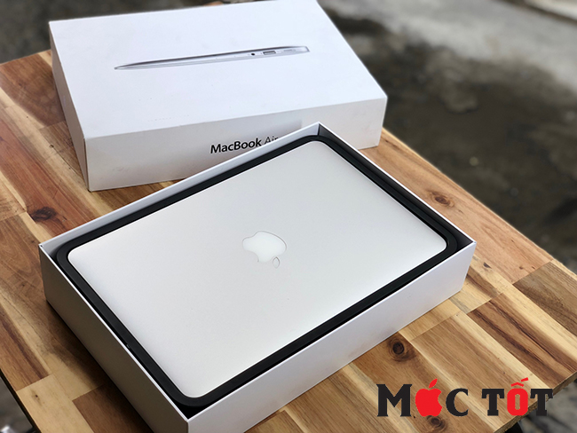 Apple Macbook Air MD711 - Core i5/4GB/128GB mới, hàng chính hãng