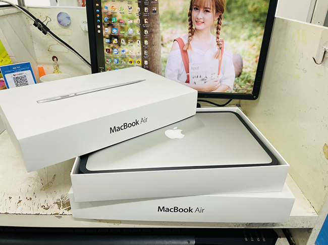 Macbook Pro 14 inch M1 2021 PRO 8-Core CPU 14-Core GPU 16GB RAM 512GB SSD